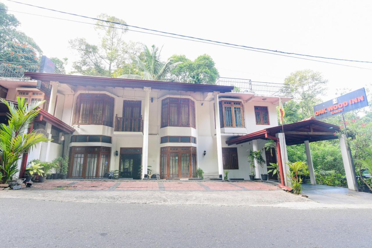 Oak Wood Inn Kandy Exteriör bild